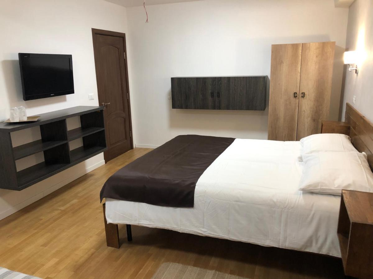 Vila Loft Cube ซินายา ภายนอก รูปภาพ