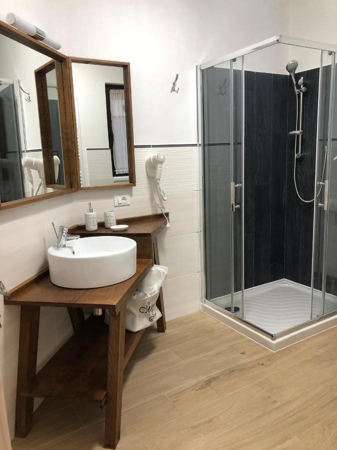 Vila Loft Cube ซินายา ภายนอก รูปภาพ