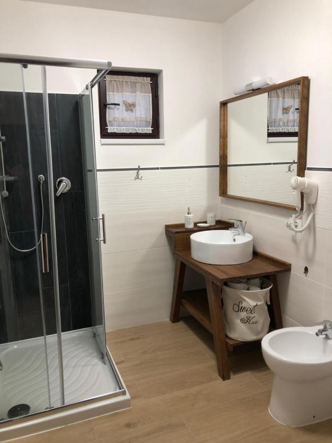 Vila Loft Cube ซินายา ภายนอก รูปภาพ